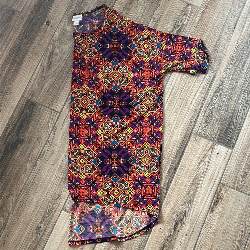 LuLaRoe Irma Tunic Top